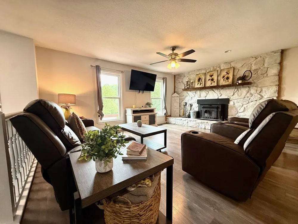876 Gibson Hill Road Hiawassee, GA 30546