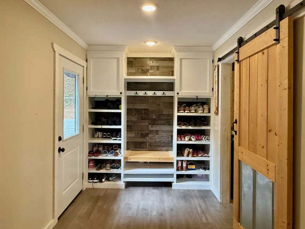 876 Gibson Hill Road Hiawassee, GA 30546