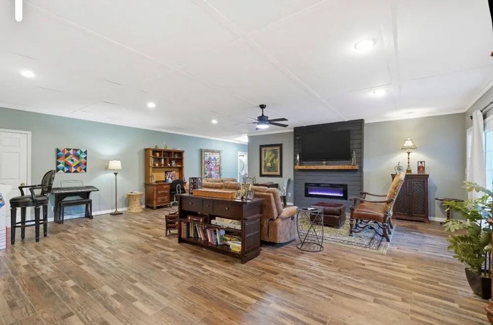 178 Windy Valley Lane Blue Ridge, GA 30513