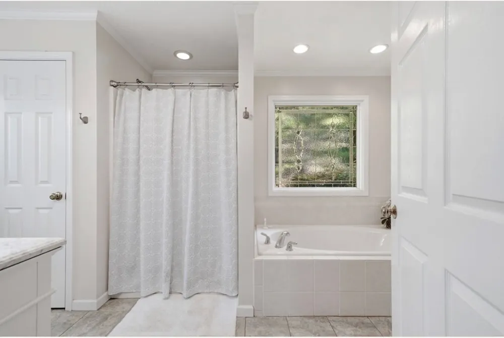 178 Windy Valley Lane Blue Ridge, GA 30513