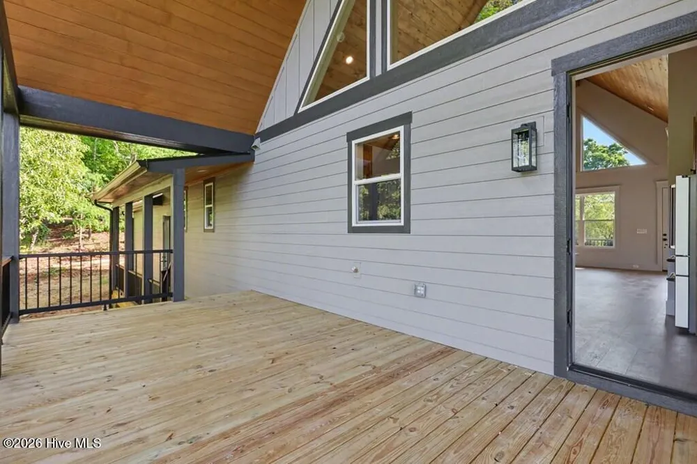 383 Rustic Barn Trail Morganton, GA 30560