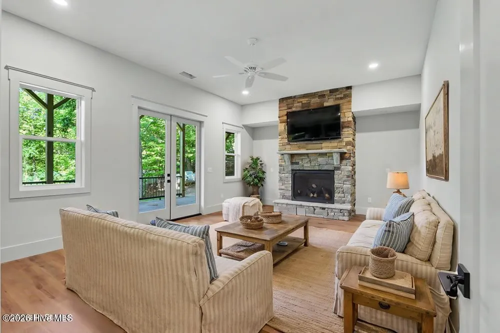 383 Rustic Barn Trail Morganton, GA 30560