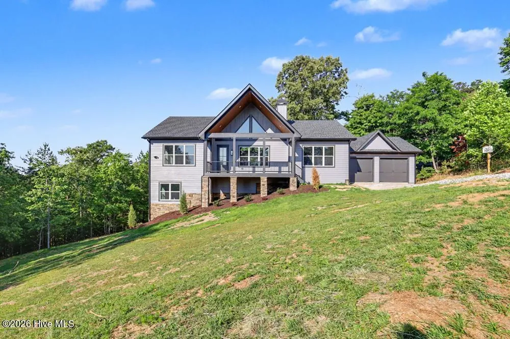 383 Rustic Barn Trail Morganton, GA 30560