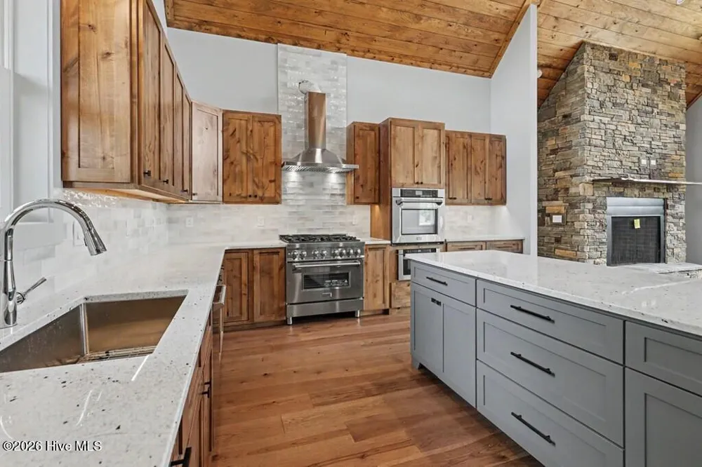 383 Rustic Barn Trail Morganton, GA 30560
