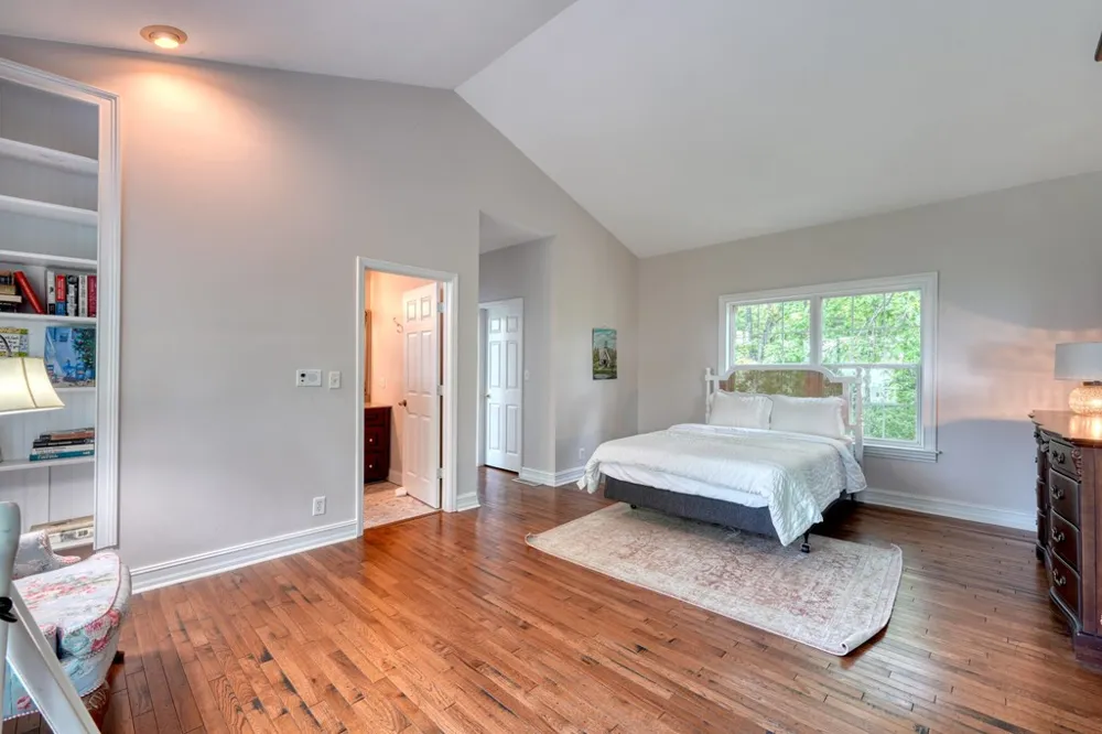 860 Ramey Mountain Road Hiawassee, GA 30546