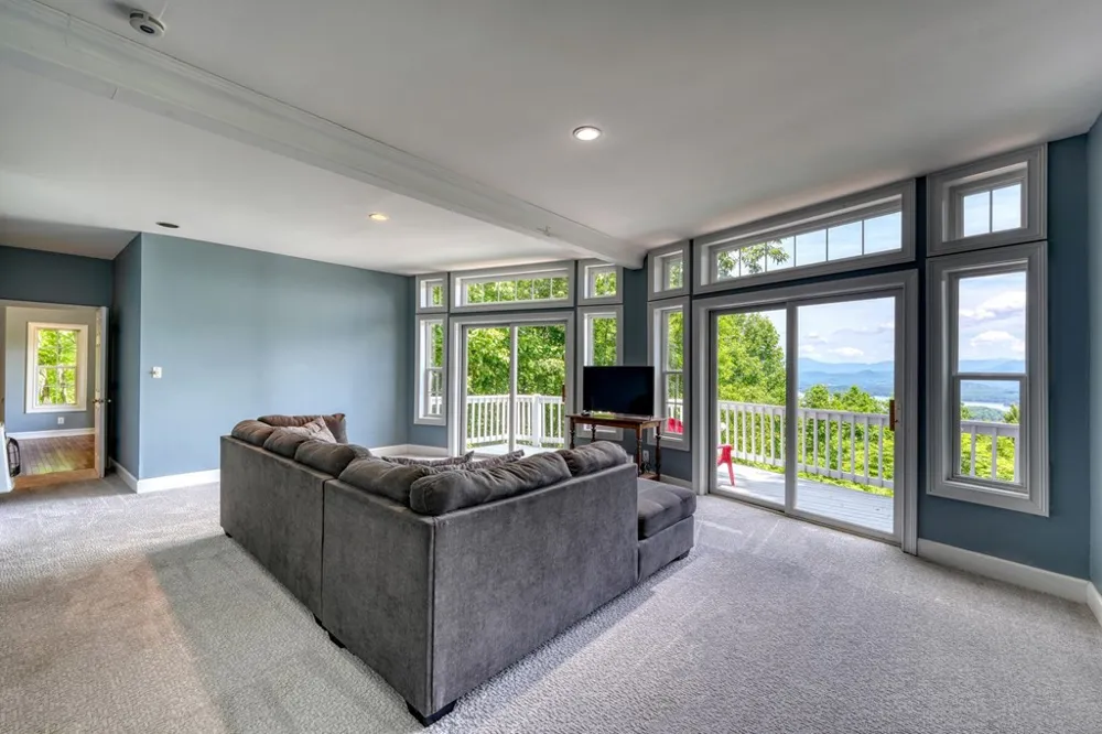 860 Ramey Mountain Road Hiawassee, GA 30546