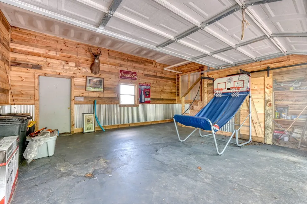 860 Ramey Mountain Road Hiawassee, GA 30546