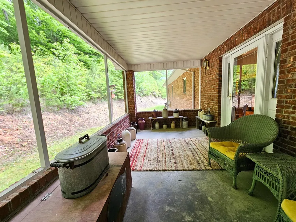 45 Sulpher Lane Andrews, NC 28901