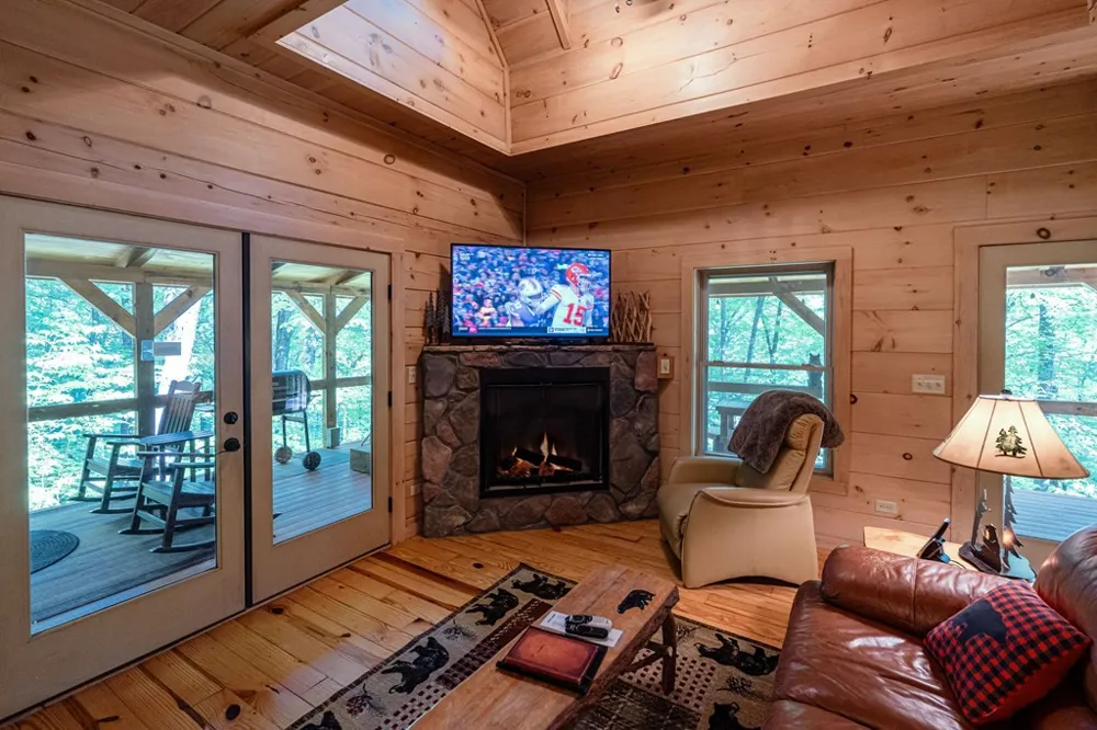 94 Bear Creek Cove Topton, NC 28781