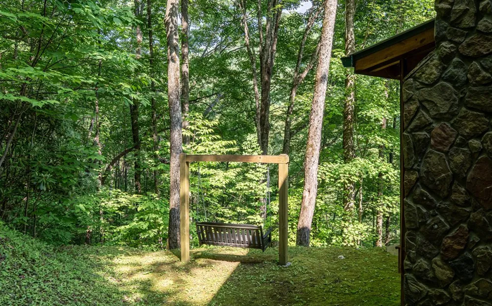 94 Bear Creek Cove Topton, NC 28781