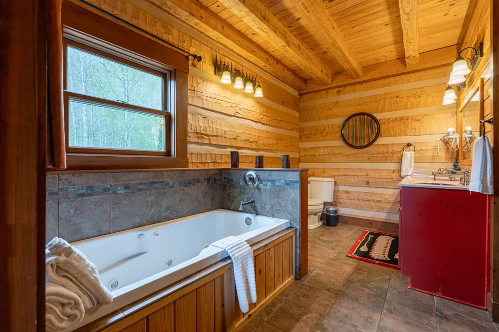 359 Whispering Wind Trail Topton, NC 28781