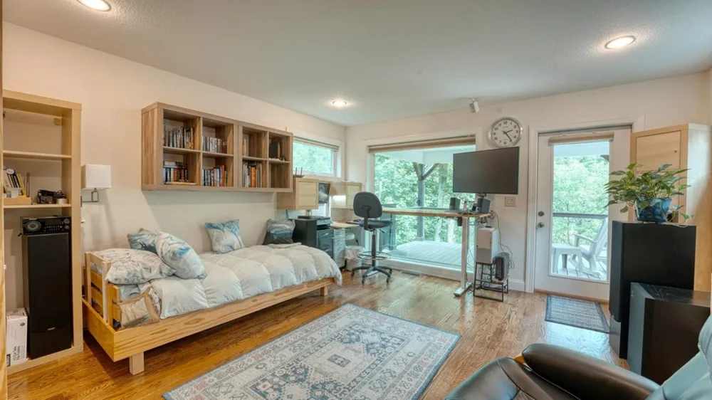 515 Barlow Fields Drive Hayesville, NC 28904