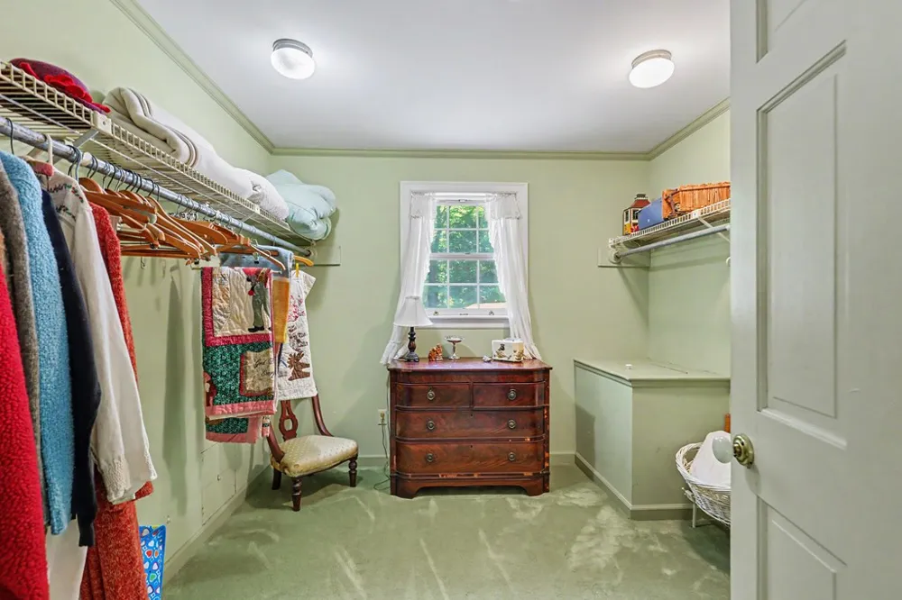 1127 Burch Branch Road Hiawassee, GA 30546