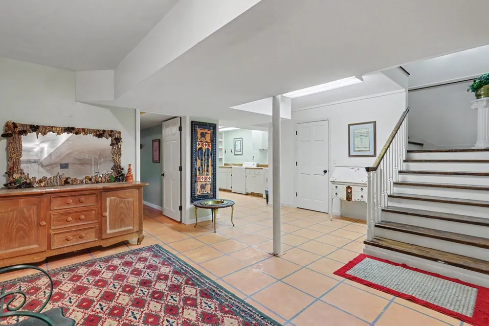 1127 Burch Branch Road Hiawassee, GA 30546