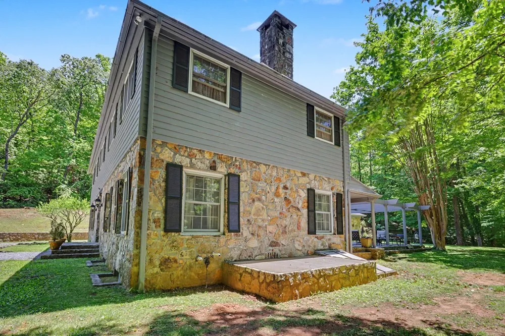 1127 Burch Branch Road Hiawassee, GA 30546