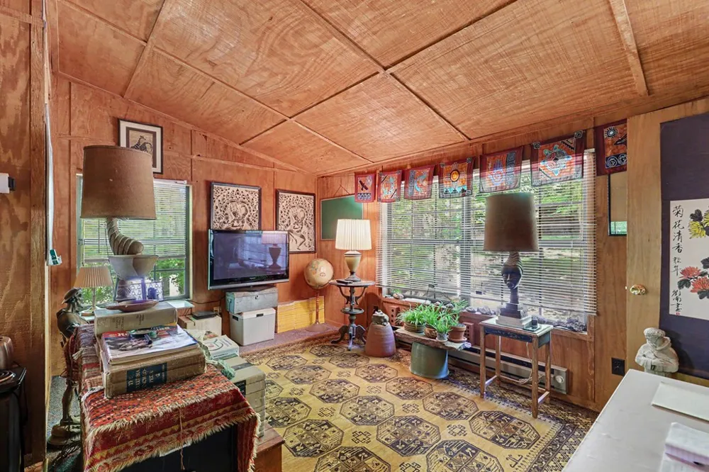 1127 Burch Branch Road Hiawassee, GA 30546
