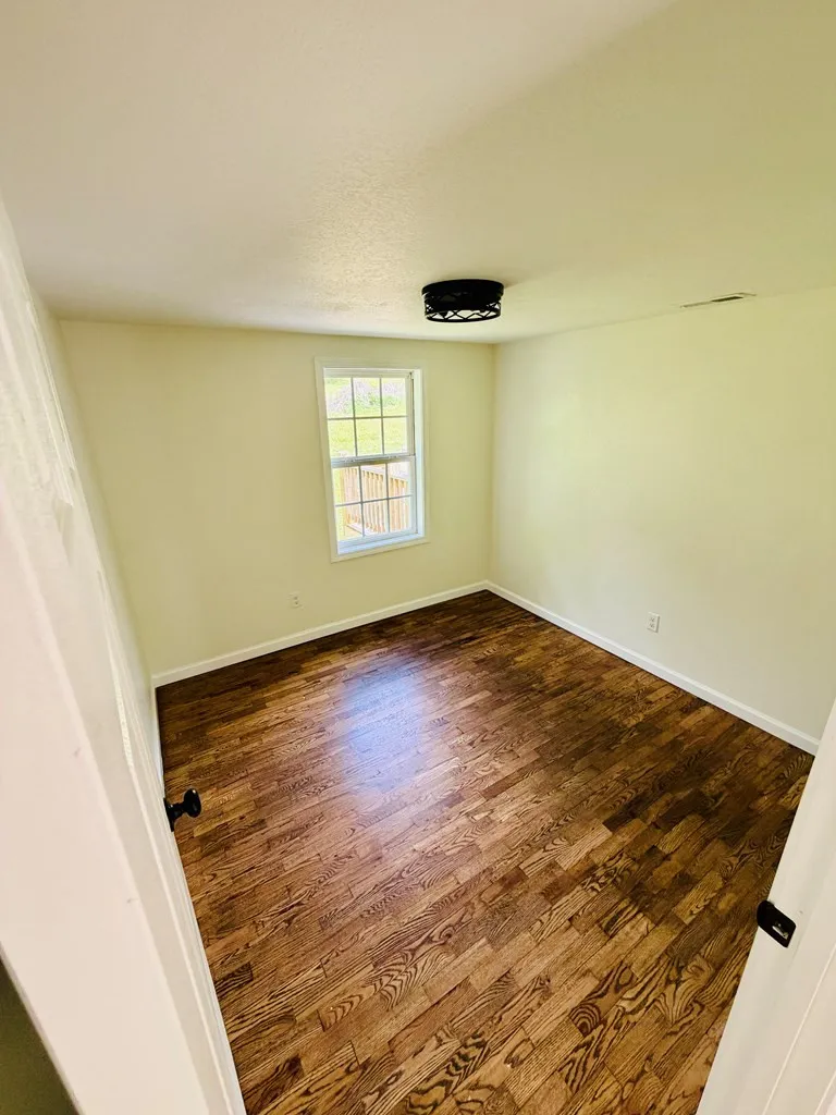 319 Circle Street Robbinsville, NC 28771
