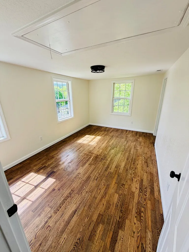 319 Circle Street Robbinsville, NC 28771