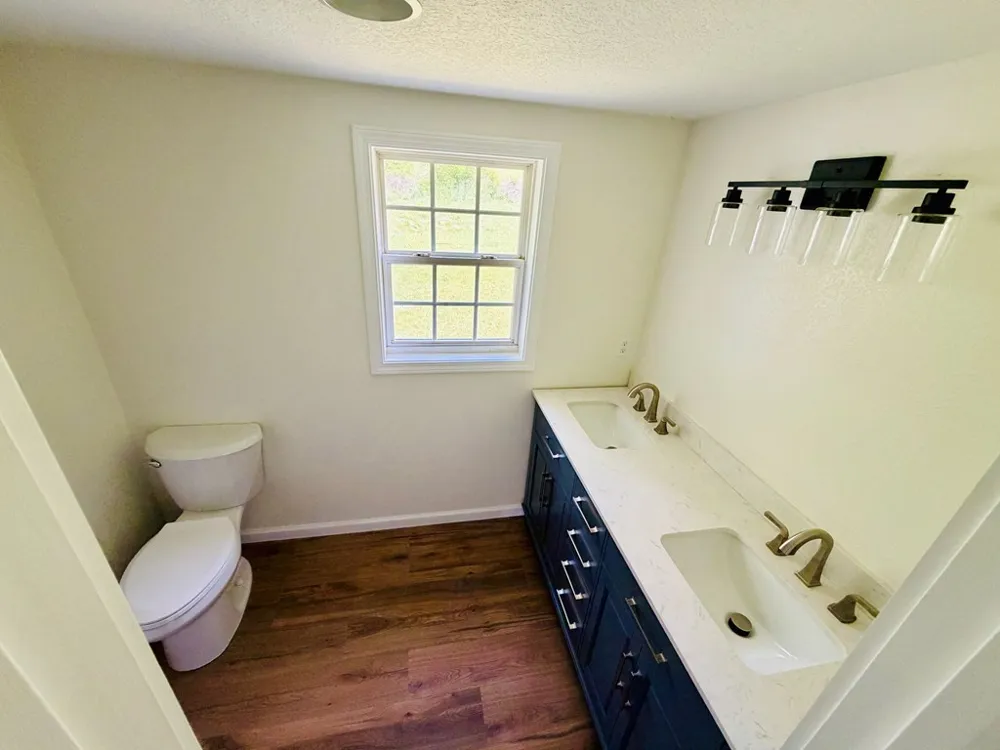 319 Circle Street Robbinsville, NC 28771