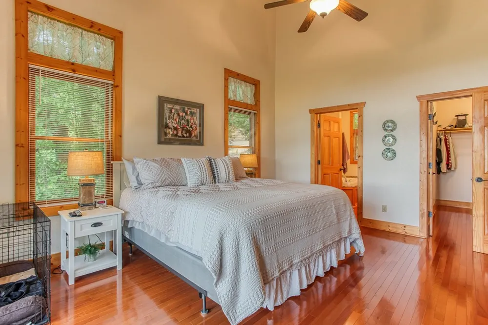 113 Snowbird Trail Robbinsville, NC 28771