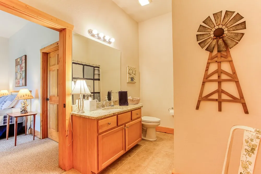 113 Snowbird Trail Robbinsville, NC 28771