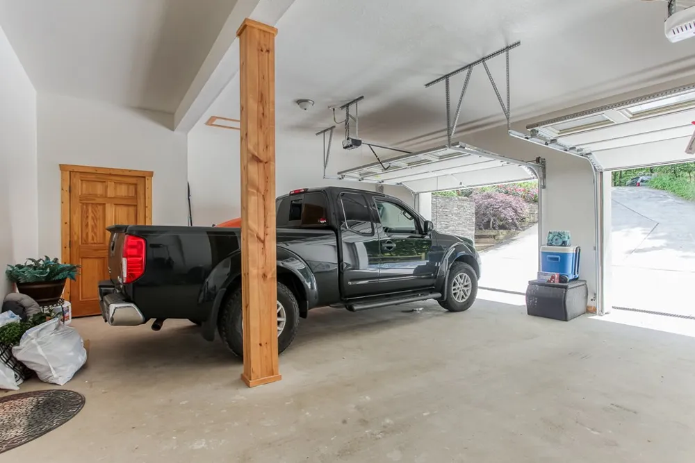 113 Snowbird Trail Robbinsville, NC 28771