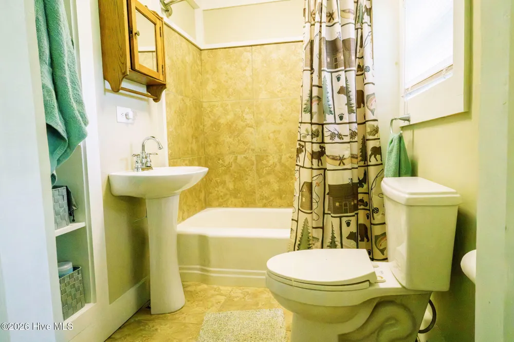 805 Bethabara Road Hayesville, NC 28904