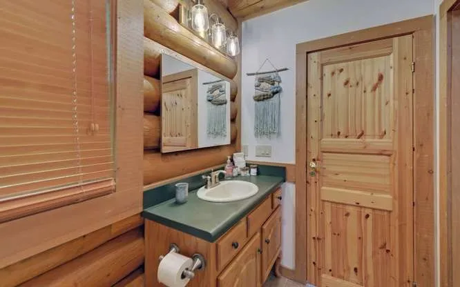 135 Ridge Top Drive Topton, NC 28781
