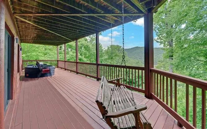 135 Ridge Top Drive Topton, NC 28781