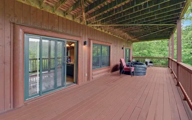 135 Ridge Top Drive Topton, NC 28781