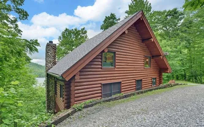 135 Ridge Top Drive Topton, NC 28781