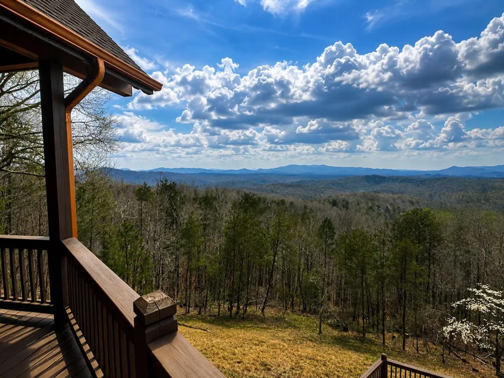 486 Henderson Lane Mineral Bluff, GA 30559