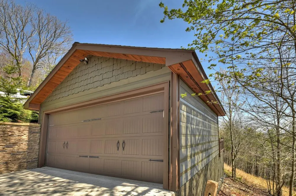 486 Henderson Lane Mineral Bluff, GA 30559