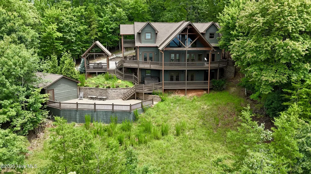 486 Henderson Lane Mineral Bluff, GA 30559