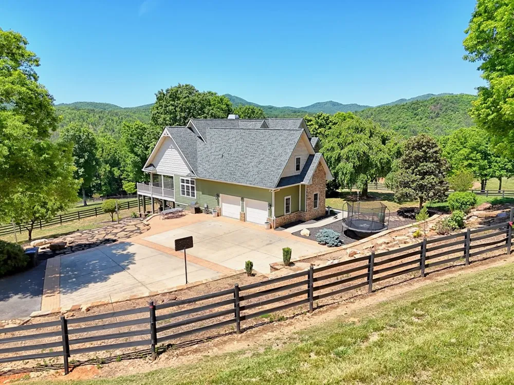 1193 Pine Log Road Warne, NC 28909