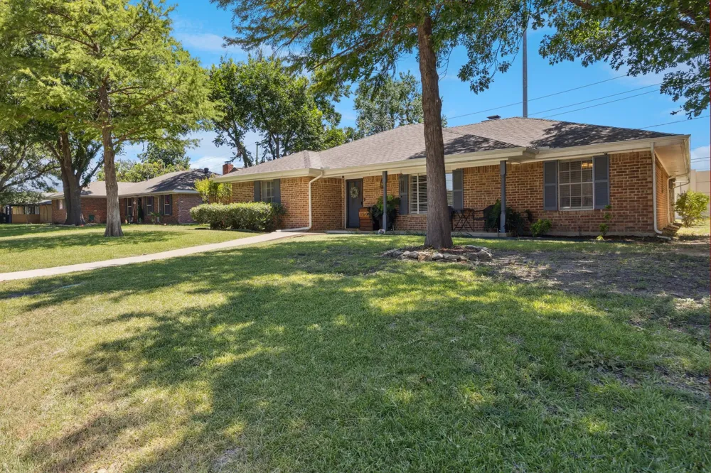 1501 Austrian Road Grand Prairie, TX 75050