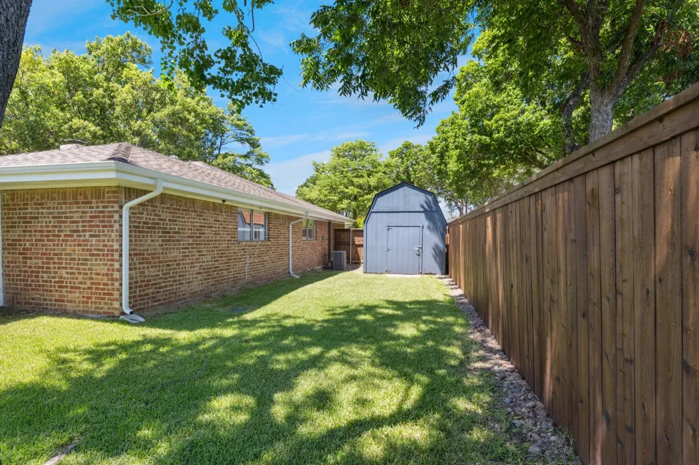 1501 Austrian Road Grand Prairie, TX 75050