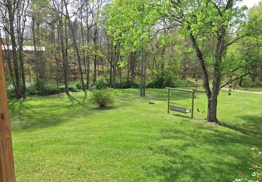 180 Walker Road Tellico Plains, TN 37385