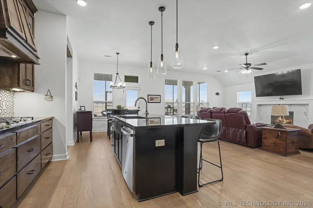 16150 S 89th EastAvenue Bixby, OK 74008