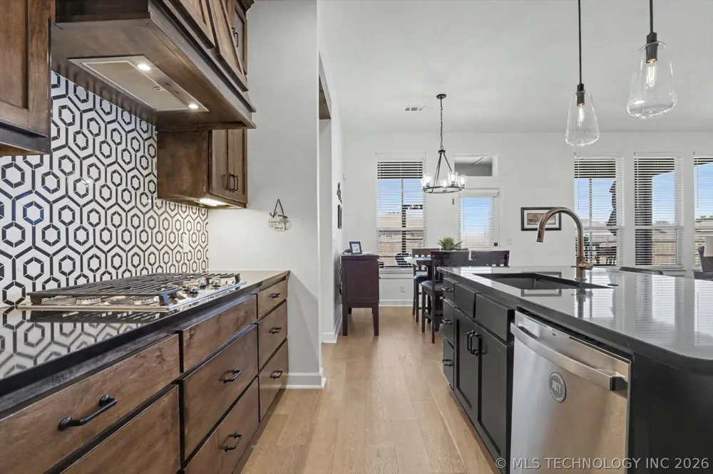 16150 S 89th EastAvenue Bixby, OK 74008