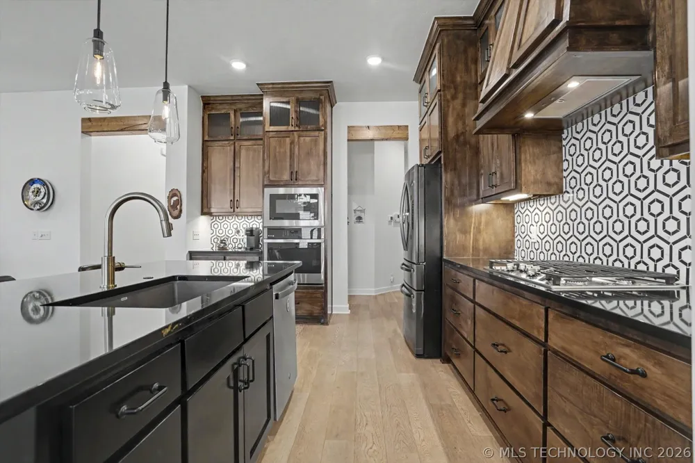 16150 S 89th EastAvenue Bixby, OK 74008