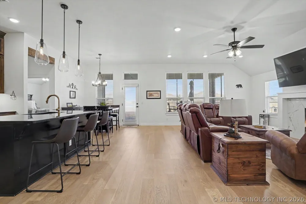 16150 S 89th EastAvenue Bixby, OK 74008