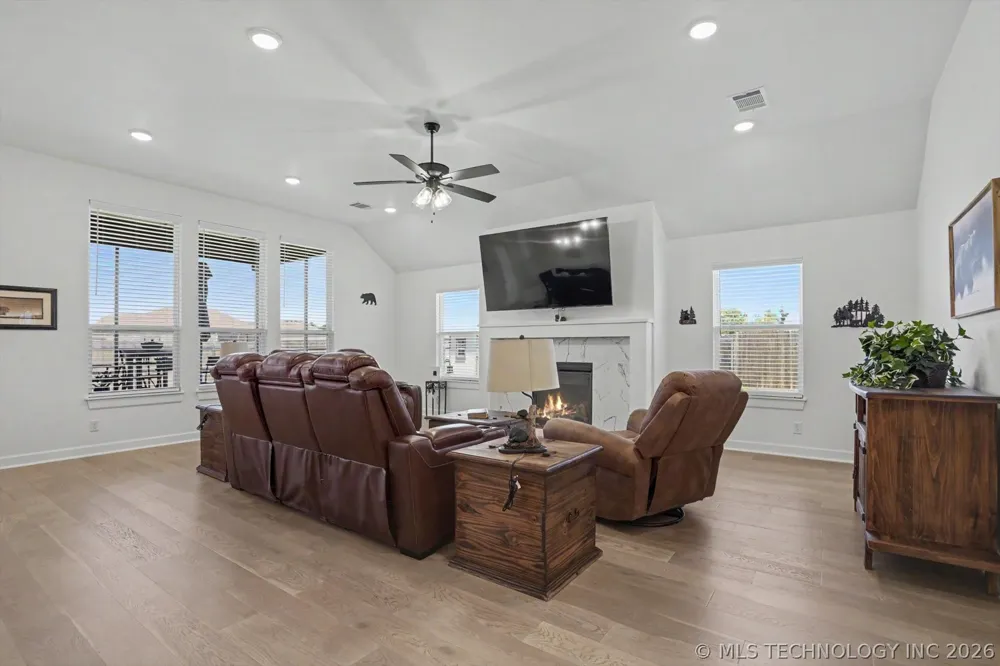 16150 S 89th EastAvenue Bixby, OK 74008