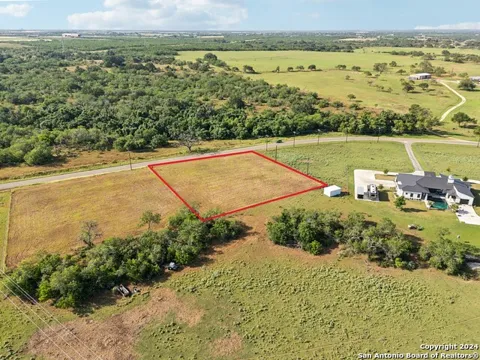 573 COUNTY ROAD 405