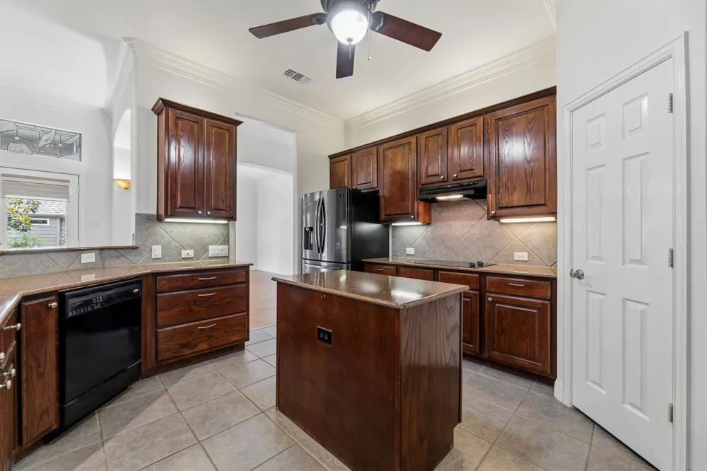 613 Pelican Hills Drive Fairview, TX 75069