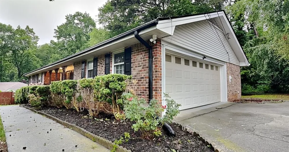 2755 Hickory Circle Snellville, GA 30078