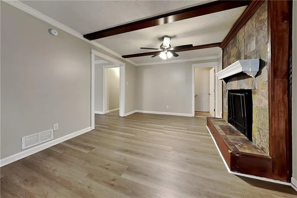 2755 Hickory Circle Snellville, GA 30078