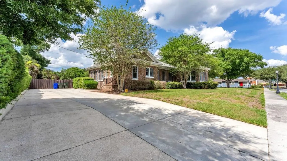 747 S CLAYTON AVENUE Lakeland, FL 33801