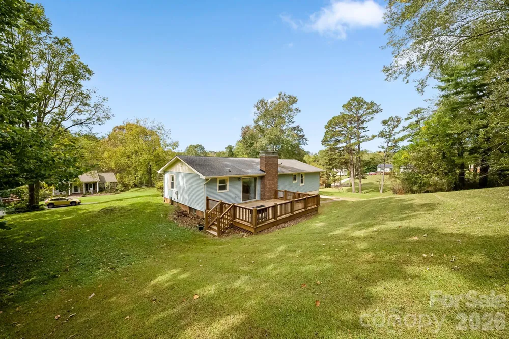 16 Sun Valley Court Alexander, NC 28701