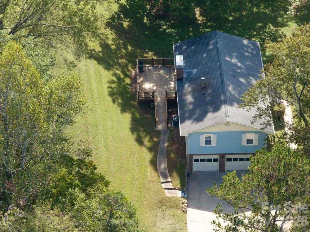 16 Sun Valley Court Alexander, NC 28701
